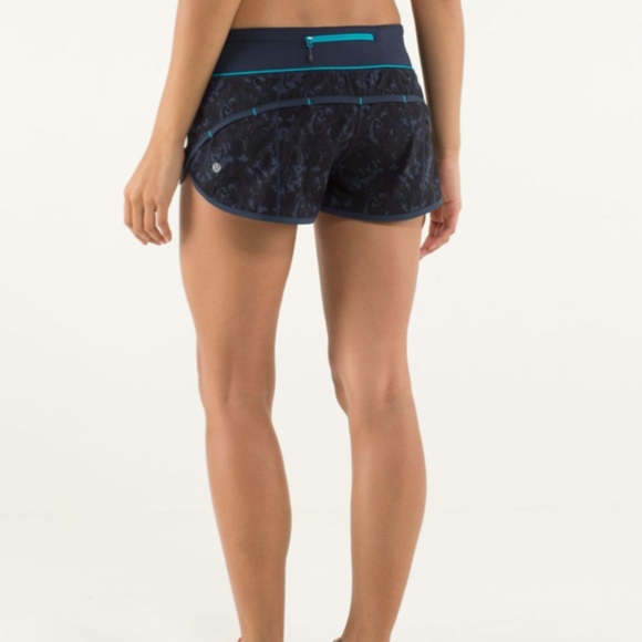 Lululemon Speed Shorts 4-way Baroque Inkwell - Picture 2 of 6